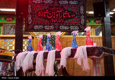 آئین غبارروبی حسینیه اعظم زنجان در آستانه ماه مبارک رمضان