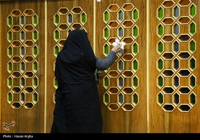 آئین غبارروبی حسینیه اعظم زنجان در آستانه ماه مبارک رمضان