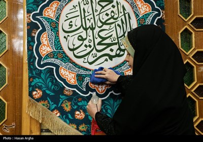 آئین غبارروبی حسینیه اعظم زنجان در آستانه ماه مبارک رمضان