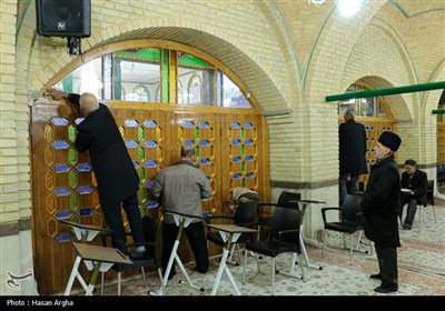 آئین غبارروبی حسینیه اعظم زنجان در آستانه ماه مبارک رمضان