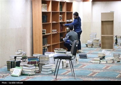 غبارروبی مسجد باقرالعلوم دانشگاه باهنر کرمان 