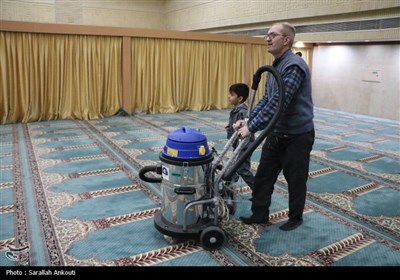غبارروبی مسجد باقرالعلوم دانشگاه باهنر کرمان 