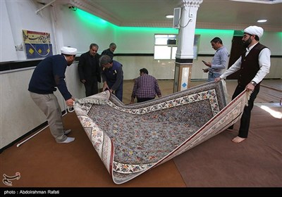 غبار روبی مساجد در آستانه ماه مبارک رمضان - همدان