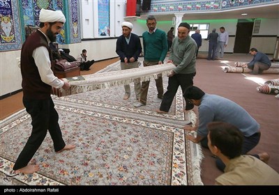 غبار روبی مساجد در آستانه ماه مبارک رمضان - همدان
