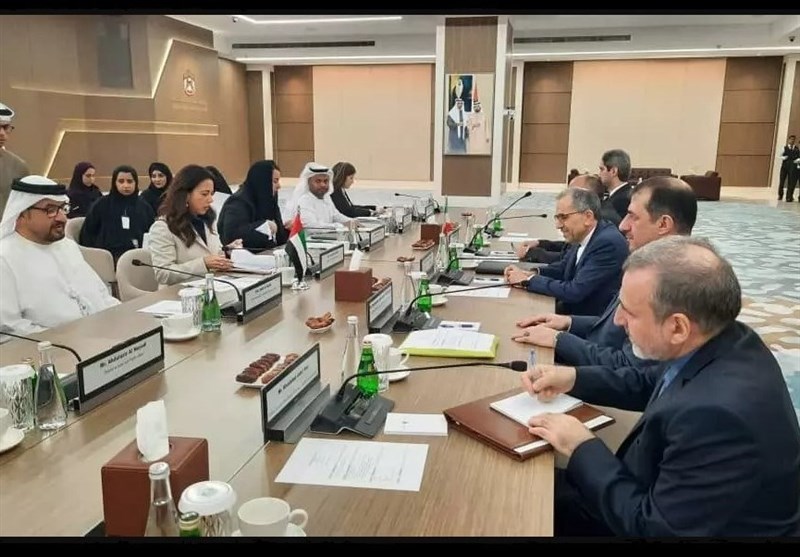 Iran, UAE Hold Political Talks