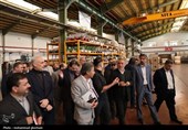بازدید میدانی برای تقویت واحدهای تولیدی و صنعتی با قوت در حال انجام است