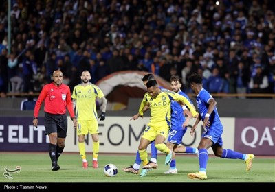 دیدار تیمهای استقلال و النصر