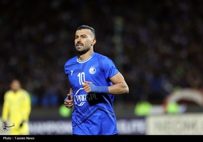 دیدار تیمهای استقلال و النصر