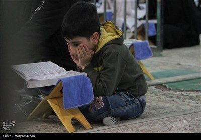 برپایی آیین جزءخوانی حرم هلال بن علی آران و بیدگل