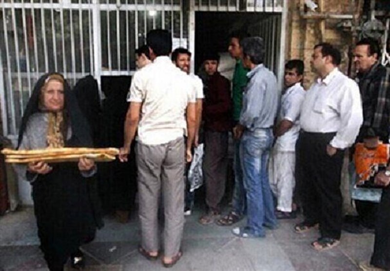 کمفروشی ۷۰گرمی چانه نان در کردستان/ عرضه خارج از شبکه آرد