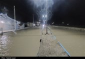 بالا آمدن آب دریا در بندر کوهستک