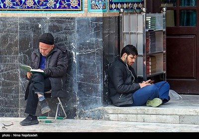 جز خوانی قرآن کریم در حرم مطهر امام رضا (ع)