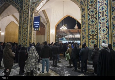 پذیرایی از زائران رضوی توسط هیئت عشاق الحسن (ع) شاهچراغ