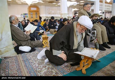 مراسم جزخوانی قرآن کریم در حرم حضرت معصومه (ع)