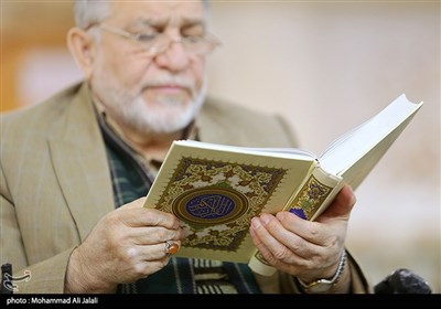 مراسم جزخوانی قرآن کریم در حرم حضرت معصومه (ع)