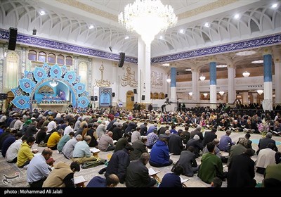 مراسم جزخوانی قرآن کریم در حرم حضرت معصومه (ع)