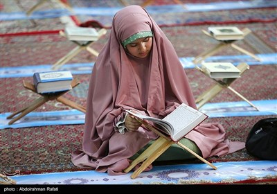 مراسم جزخوانی قرآن کریم در همدان