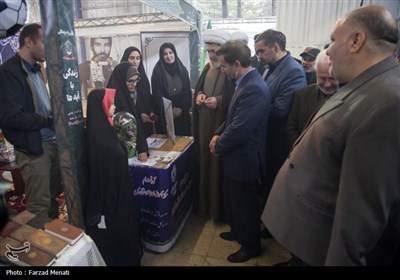 افتتاح نمایشگاه قرآن و عترت در کرمانشاه