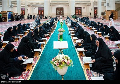 جزخوانی قرآن کریم در حرم مطهر شاهچراغ (ع)