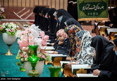 جزخوانی قرآن کریم در حرم مطهر شاهچراغ (ع)