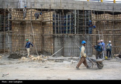 بازدید اصحاب رسانه از زیر گذر نیمه مسقف گویم شیراز