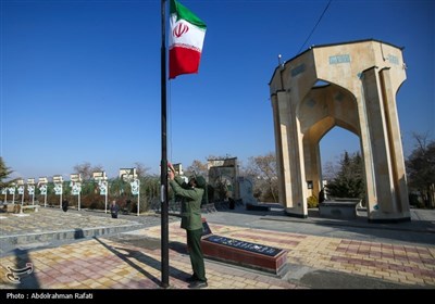 آیین غبارروبی و عطرافشانی مزار شهدا درهمدان