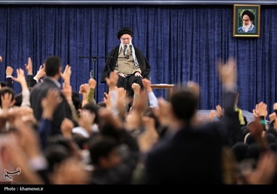 دیدار رمضانی دانشجویان با رهبر معظم انقلاب