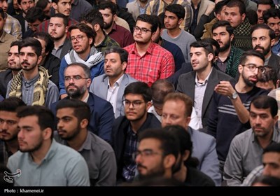 دیدار رمضانی دانشجویان با رهبر معظم انقلاب