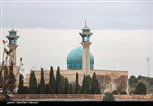 گنبد فیروزه‌ای مسجد باقرالعلوم؛ نماد آرامش در فضای علمی دانشگاه کرمان