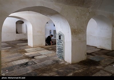 زیارت اهل قبور در پنجشنبه آخر سال - قم