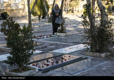 زیارت اهل قبور در پنجشنبه آخر سال - قزوین