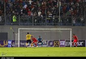دیدار تیم های فوتبال نساجی مازندران و سپاهان اصفهان