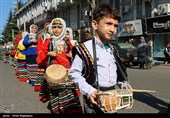 Встреча Новруза карнавальным парадом в Гиляне