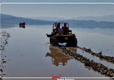 سقوط یک پاراگلایدر در محدوده دریاچه مهارلوی شیراز