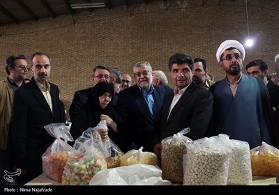 بازدید فرماندار و شهردار مشهد از فروشگاه‌های عرضه محصولات غذایی و کالاهای اساسی
