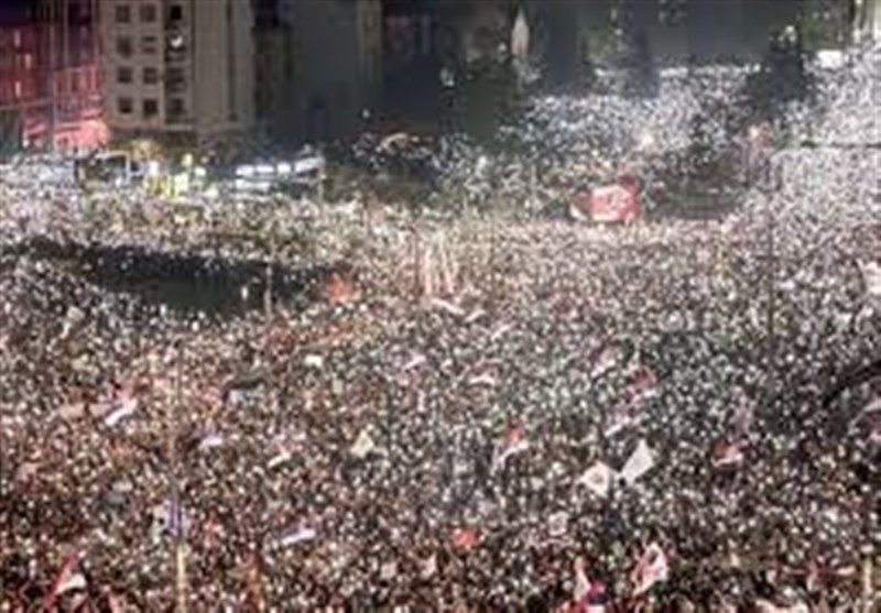 تشدید بحران داخلی در صربستان در سایه تداوم اعتراضات ضد دولتی