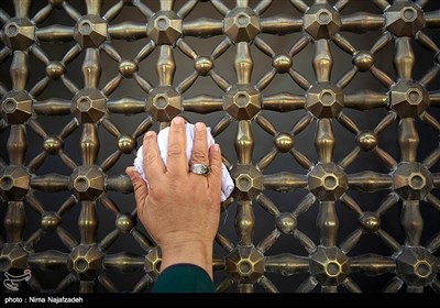 شستشو و تنظیف گنبد رضوی