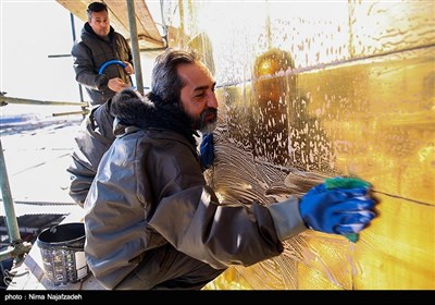 شستشو و تنظیف گنبد رضوی