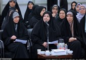 شعرخوانی شاعر تبریزی در محضر رهبر انقلاب