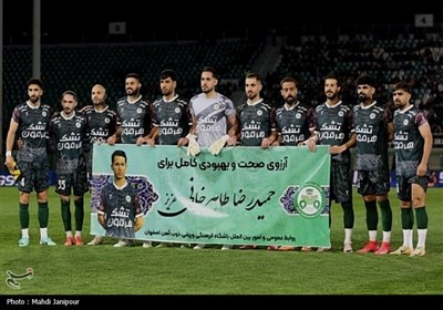 تساوی ذوب‌آهن و استقلال در شب بهاری فولادشهر