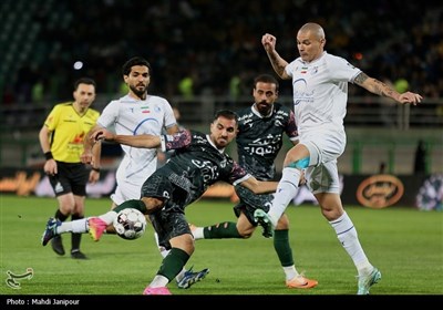 تساوی ذوب‌آهن و استقلال در شب بهاری فولادشهر