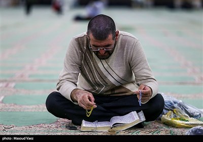 جزخوانی قرآن کریم در مصلی تبریز