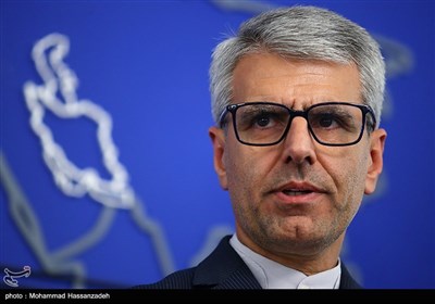 آخرین نشست خبری اسماعیل بقائی سخنگوی وزارت امور خارجه در سال 1403