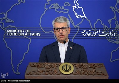 آخرین نشست خبری اسماعیل بقائی سخنگوی وزارت امور خارجه در سال 1403