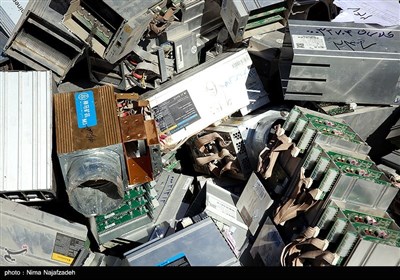 امحای بیش از 3 هزار دستگاه ماینر غیرمجاز - مشهد