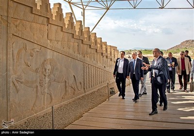 Международное мероприятие Новруз в древнем комплексе Персеполь