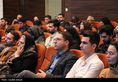 آیین تجلیل از جوانان برتر استان کرمان 
