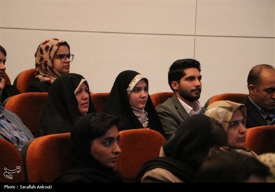 آیین تجلیل از جوانان برتر استان کرمان 