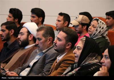 آیین تجلیل از جوانان برتر استان کرمان 