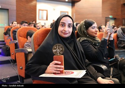 آیین تجلیل از جوانان برتر استان کرمان 